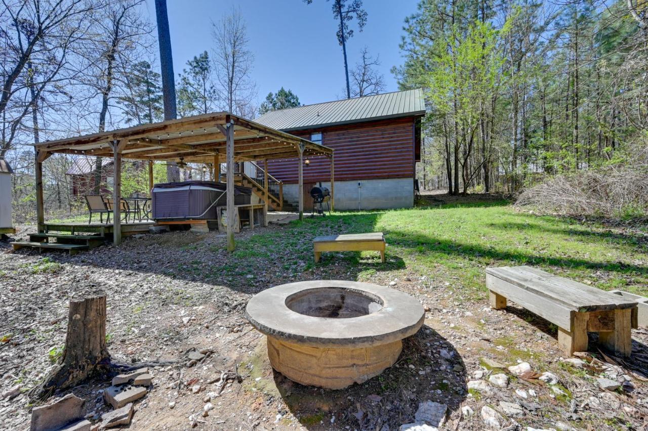 Broken Bow Cabin With Hot Tub And Fire Pit, Near Lake! Exterior photo