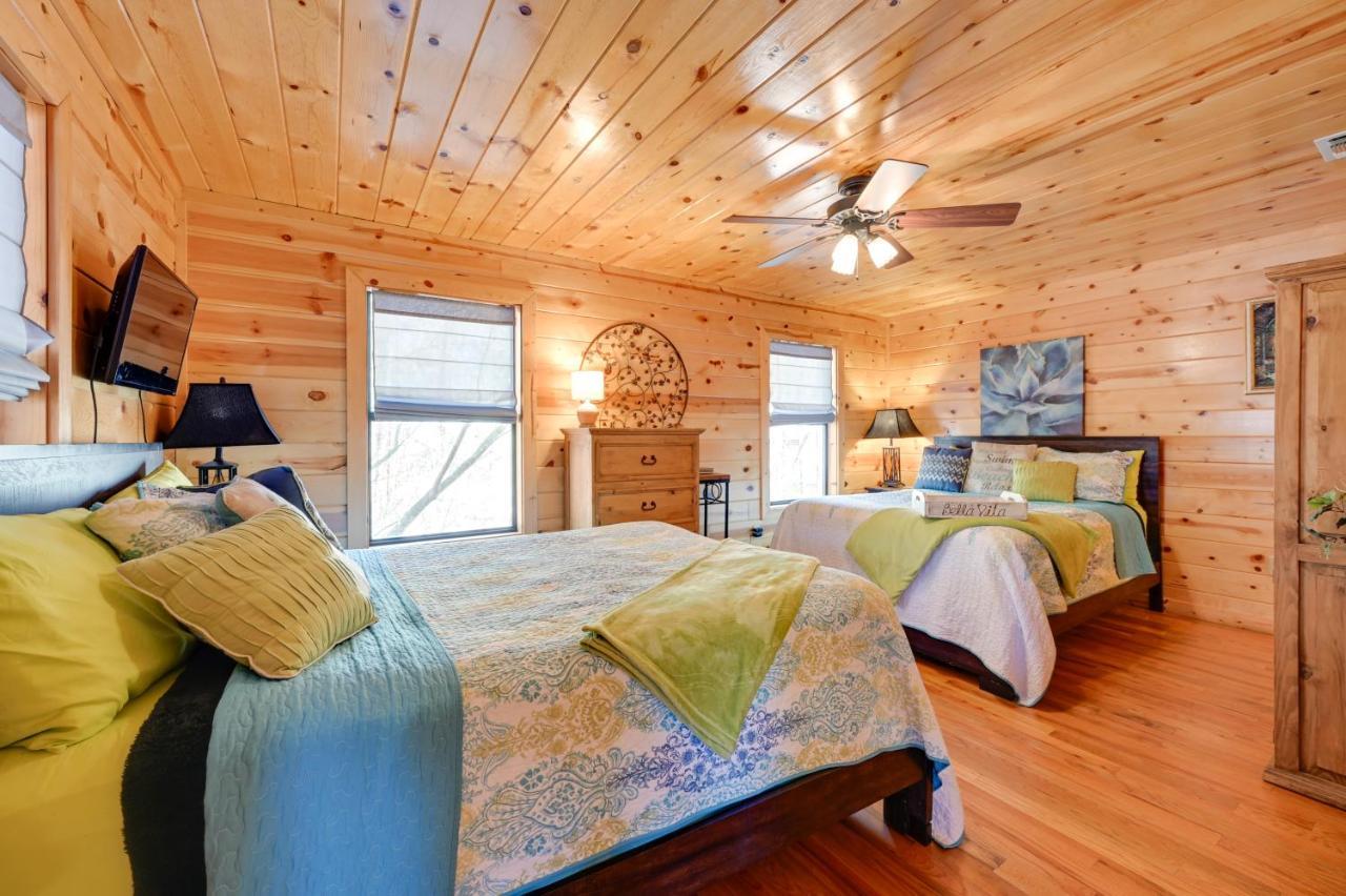 Broken Bow Cabin With Hot Tub And Fire Pit, Near Lake! Exterior photo